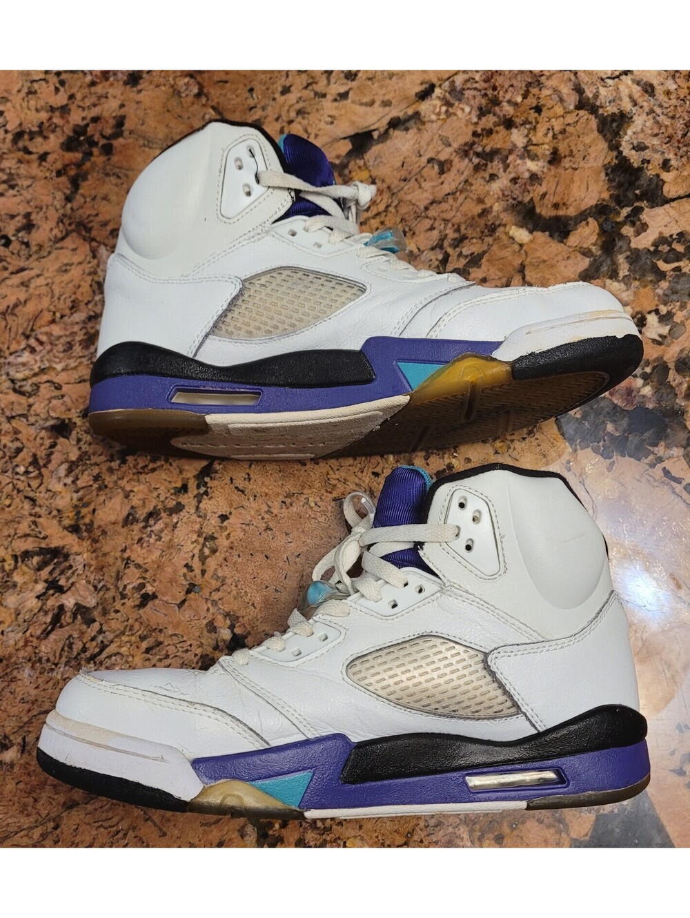 Nike Air Jordan 5 Retro Grape white 136027-108 Men's Size 8.5 With Box